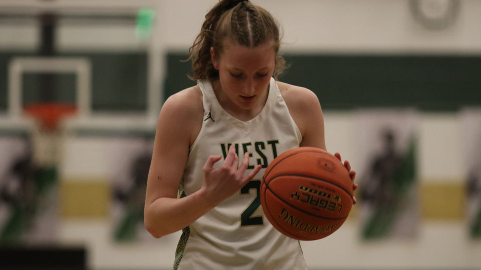 Trojan basketball hosts electric rivalry matchup
